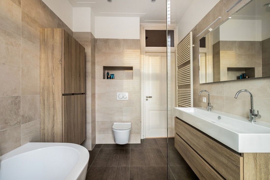 Badkamers Huizen Badkamers Huizen